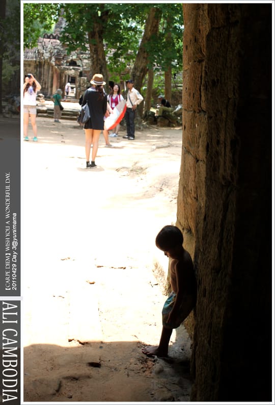 04。29│Day 3-1【吳哥窟】寶劍寺│東梅蓬寺│變身塔│涅槃宮│達松將軍廟 - 第25張圖 04。29│Day 3-1【吳哥窟】寶劍寺│東梅蓬寺│變身塔│涅槃宮│達松將軍廟