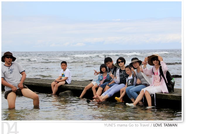 綠島} D4│朝日溫泉,美麗的河堤海岸 - 第46張圖 綠島} D4│朝日溫泉,美麗的河堤海岸
