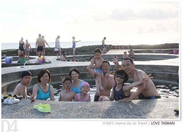 綠島} D4│朝日溫泉,美麗的河堤海岸 - 第24張圖 綠島} D4│朝日溫泉,美麗的河堤海岸
