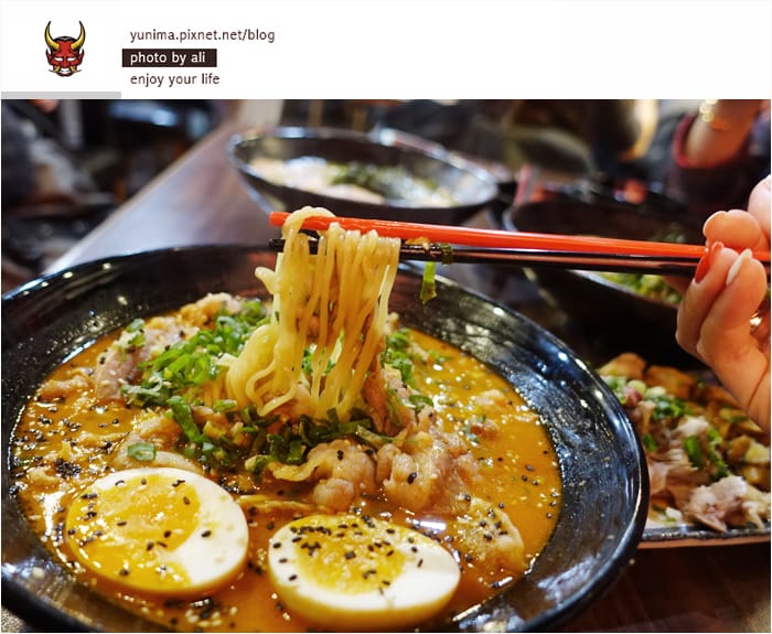 【食記】宜蘭平價美食:::鬼匠拉麵│銅版價高CP質,老闆誠意老饕滿意:礁溪店 - 第32張圖 【食記】宜蘭平價美食:::鬼匠拉麵│銅版價高CP質,老闆誠意老饕滿意:礁溪店