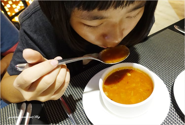 【美食】桃園中壢│班格斯頂級牛排:::飯店級食材,新鮮味美聚會包場頂級享受! - 第29張圖 【美食】桃園中壢│班格斯頂級牛排:::飯店級食材,新鮮味美聚會包場頂級享受!