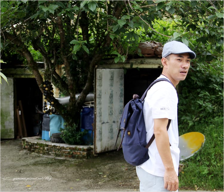 【穿搭】CORRE手工帆布後背包:::適合我們三口子的情侶包跟親子包 - 第8張圖 【穿搭】CORRE手工帆布後背包:::適合我們三口子的情侶包跟親子包