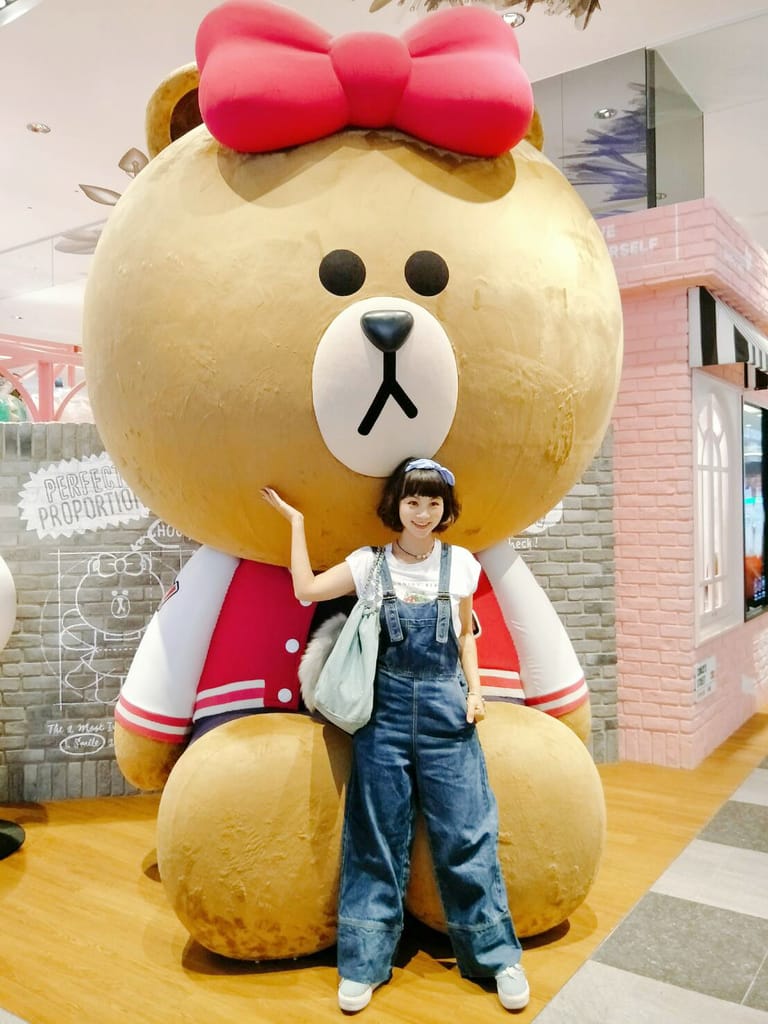 【美妝】KATE:::3D棕影立體眼影盒N+KATE高顯色映象唇膏讓婗媽妝容更多采多姿！