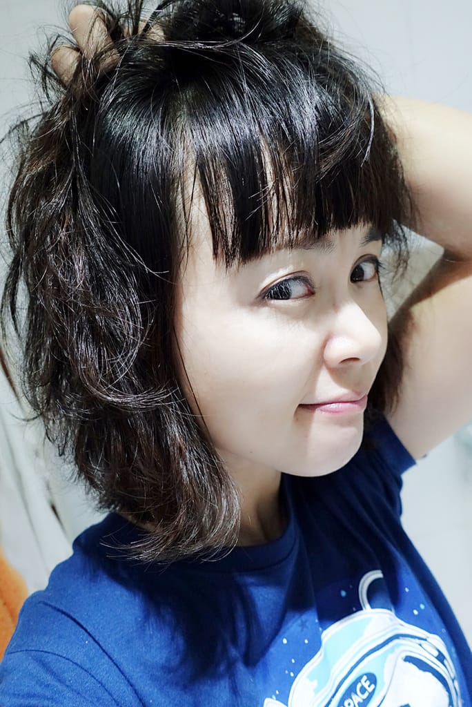 【美髮】超推坑！沙宣洗護新寵兒│滋養雲吻泡沫護髮素:::全台首創泡泡氣墊護髮，打造空氣感～拋開惱人的油頭~讓秀髮一整天柔滑!
