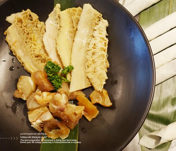 【美食】捷運中山站:::青花驕麻辣鍋~王品新品牌單點式火鍋│豆腐、鴨血鍋底吃到飽 - 第42張圖 【美食】捷運中山站:::青花驕麻辣鍋~王品新品牌單點式火鍋│豆腐、鴨血鍋底吃到飽