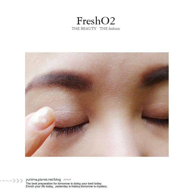 【美妝】FreshO2::: 8色礦物彩妝盤│眼影打亮腮紅+膨唇蜜一次到位~打造熟女韻味的妝彩 - 第7張圖 【美妝】FreshO2::: 8色礦物彩妝盤│眼影打亮腮紅+膨唇蜜一次到位~打造熟女韻味的妝彩