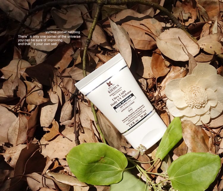 【美妝】KIEHL’S素顏霜:會「發光」的防曬霜SPF50革命雙效UV,一瓶搞定夏日清爽透亮的好氣色! - 第17張圖 【美妝】KIEHL’S素顏霜:會「發光」的防曬霜SPF50革命雙效UV,一瓶搞定夏日清爽透亮的好氣色!