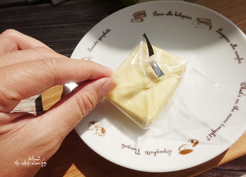 TVBS上班這黨事推薦年銷百萬顆~香港巨星欽點的港記酥皇翡翠綠豆糕還有香濃芝士條,吃了會上癮的國寶獎人氣糕點! - 第7張圖 TVBS上班這黨事推薦年銷百萬顆~香港巨星欽點的港記酥皇翡翠綠豆糕還有香濃芝士條,吃了會上癮的國寶獎人氣糕點!