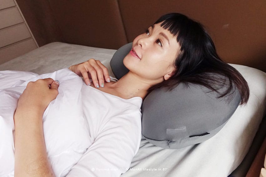 BODYLUV麻藥枕頭(韓國熱銷100萬顆)~對抗失眠、分散肩頸壓力給睡眠滿滿安全感!一睡就上癮~ - 第16張圖 BODYLUV麻藥枕頭(韓國熱銷100萬顆)~對抗失眠、分散肩頸壓力給睡眠滿滿安全感!一睡就上癮~