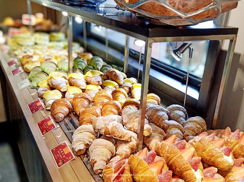 台中西區:::旅禾泡芙之家審計店、烏龜麵包、造型麵包可愛也好吃、摩艾石像好吸睛 - 第6張圖 台中西區:::旅禾泡芙之家審計店、烏龜麵包、造型麵包可愛也好吃、摩艾石像好吸睛