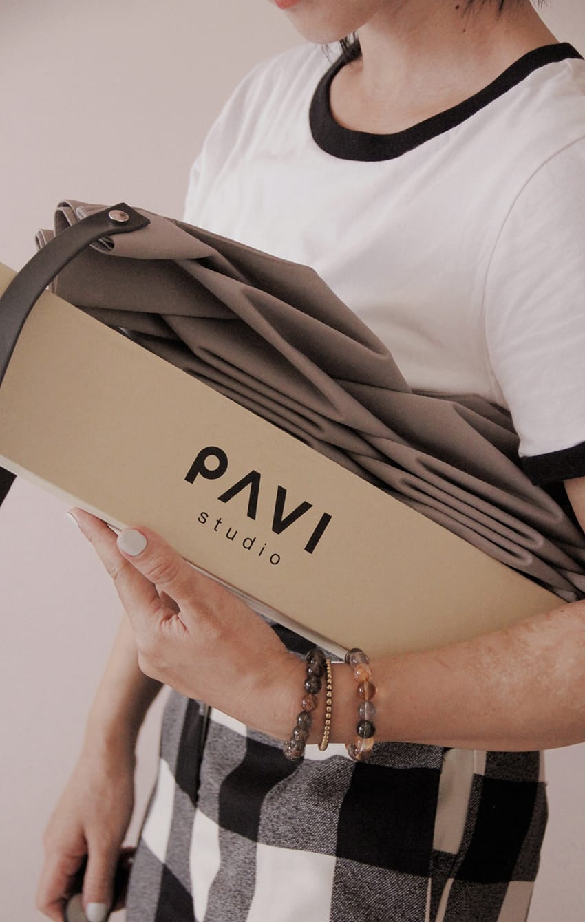 團購國設計師品牌PAVI STUDIO 摺疊肩背包平價三宅一生21.jpg 團購國設計師品牌PAVI STUDIO 摺疊肩背包平價三宅一生21.jpg