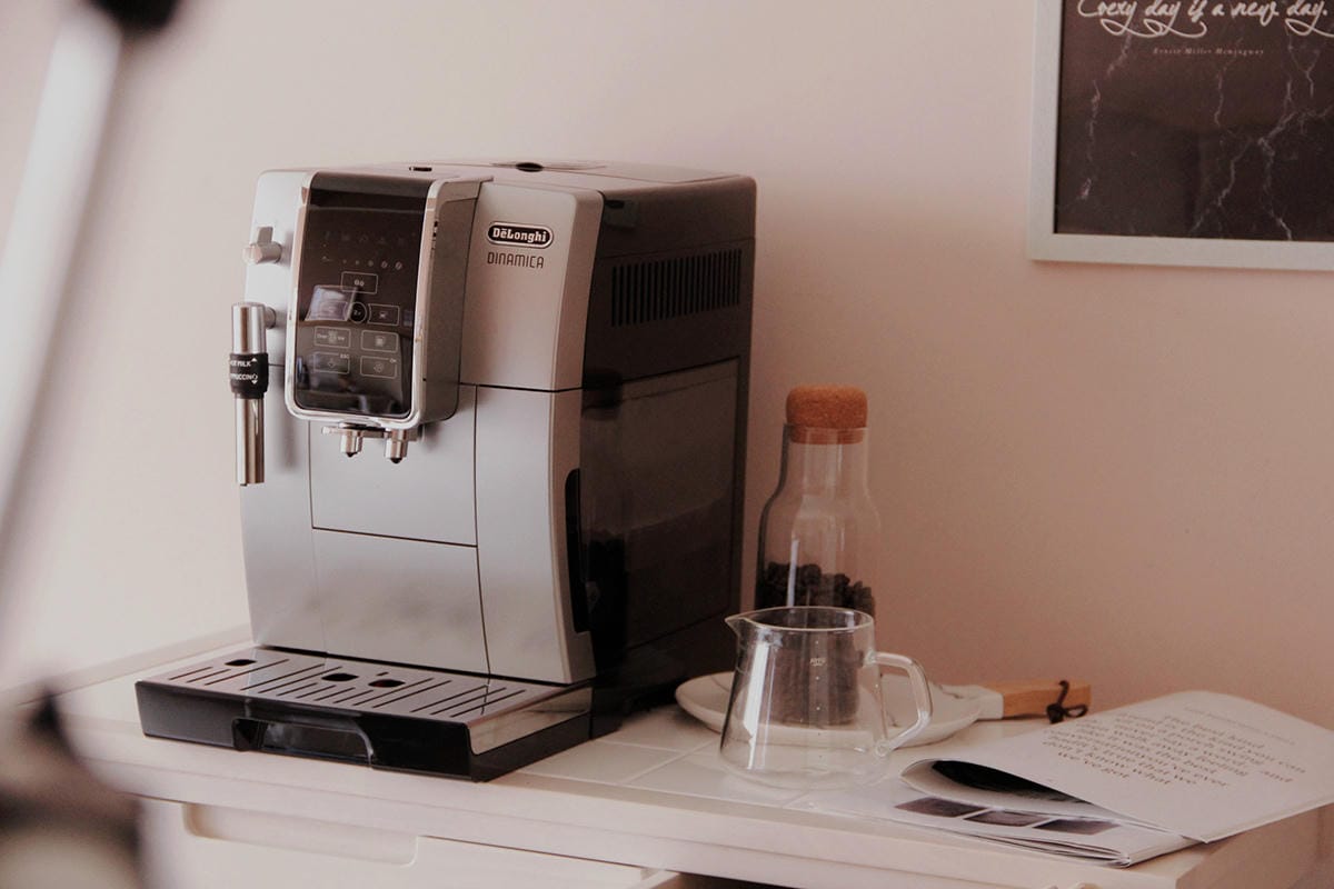 DELONGHI全球咖啡機銷售第一LatteCrema 專利極速奶泡系統4.。.JPG DELONGHI全球咖啡機銷售第一LatteCrema 專利極速奶泡系統4.。.JPG