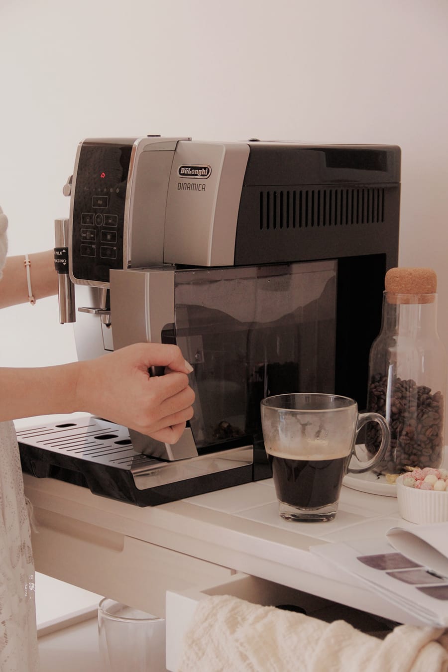 09DELONGHI全球咖啡機銷售第一LatteCrema 專利極速奶泡系統4..JPG 09DELONGHI全球咖啡機銷售第一LatteCrema 專利極速奶泡系統4..JPG