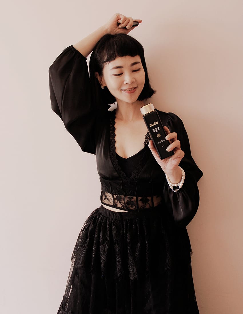 DR.CINK 達特聖克 頂粹創生夜后黑藻煥顏露黑鑽石再生魔術水0.JPG
