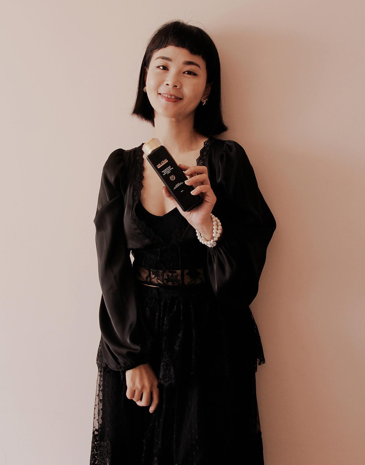 DR.CINK 達特聖克 頂粹創生夜后黑藻煥顏露黑鑽石再生魔術水1.JPG