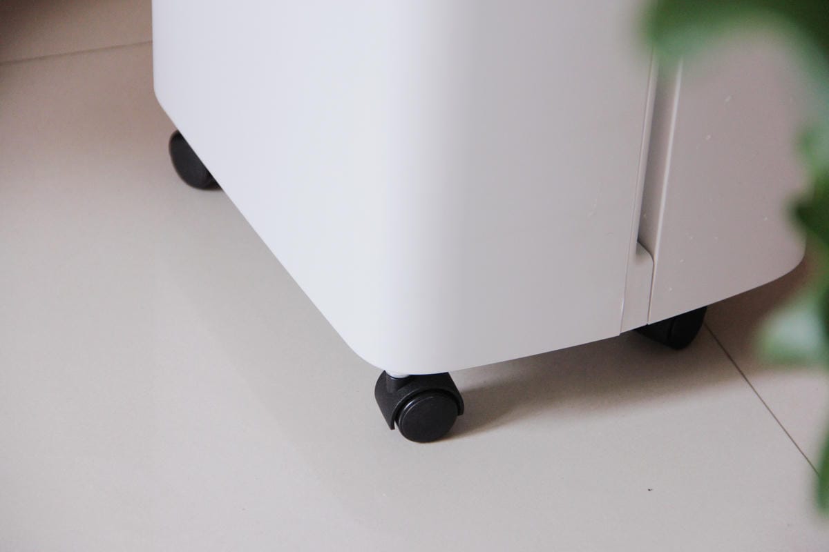 AISTAR6L小空間除濕機10.jpg AISTAR6L小空間除濕機10.jpg