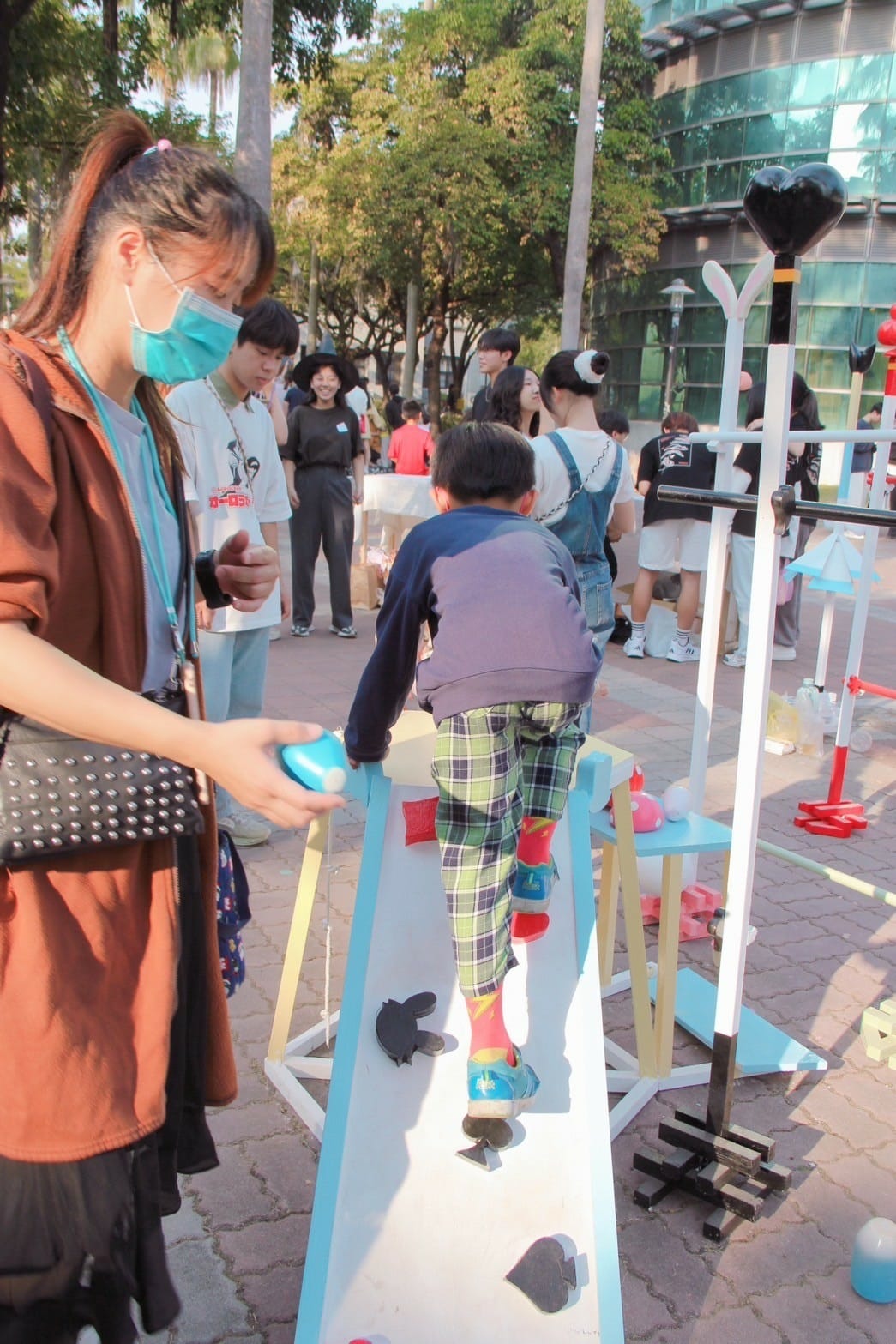如何建立良好的親子關係:有愛有尊重的教育訓練,孩子有愛不會變壞!