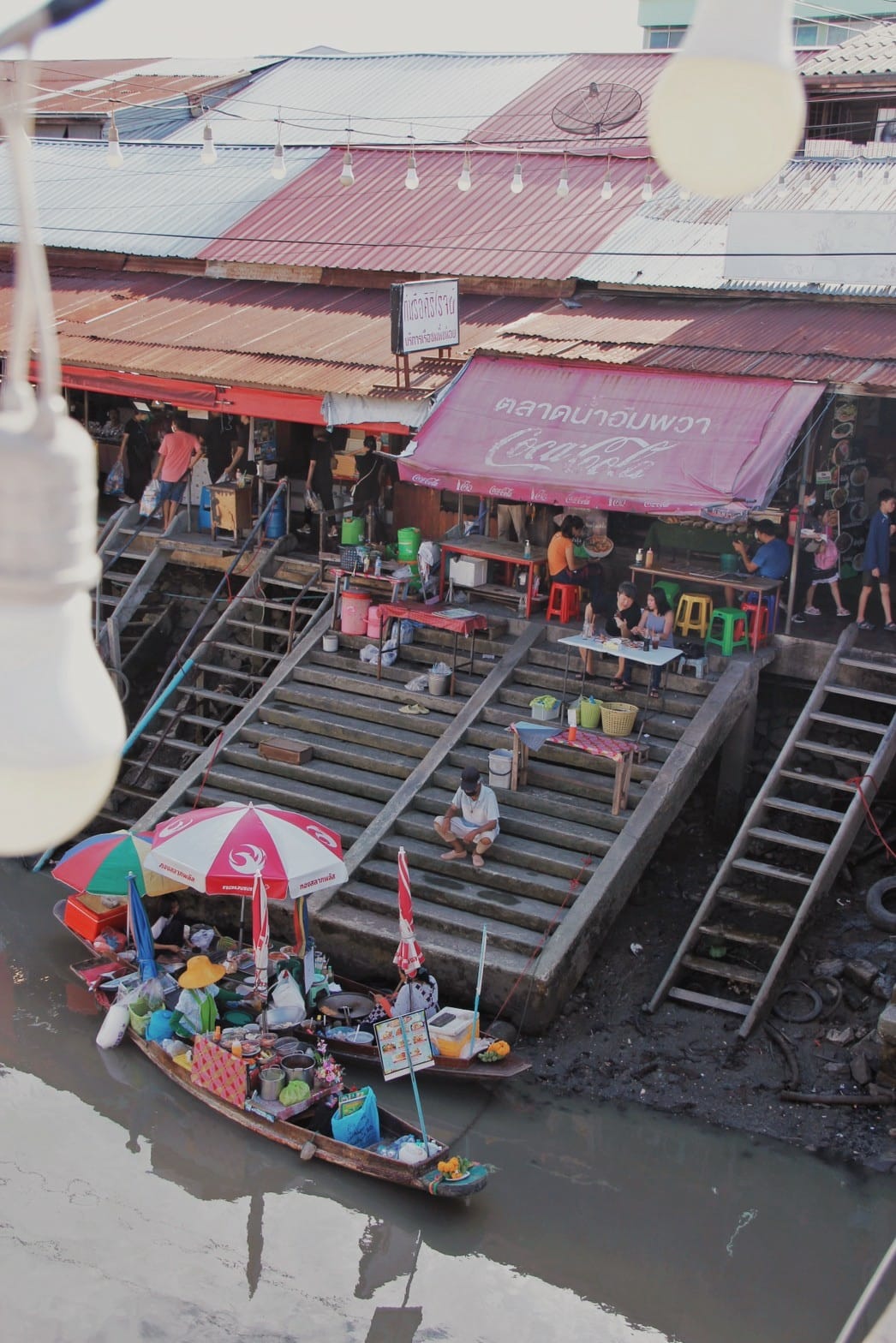 泰國自由行安帕瓦水上市場Amphawa Floating Market (6).jpg 泰國自由行安帕瓦水上市場Amphawa Floating Market (6).jpg