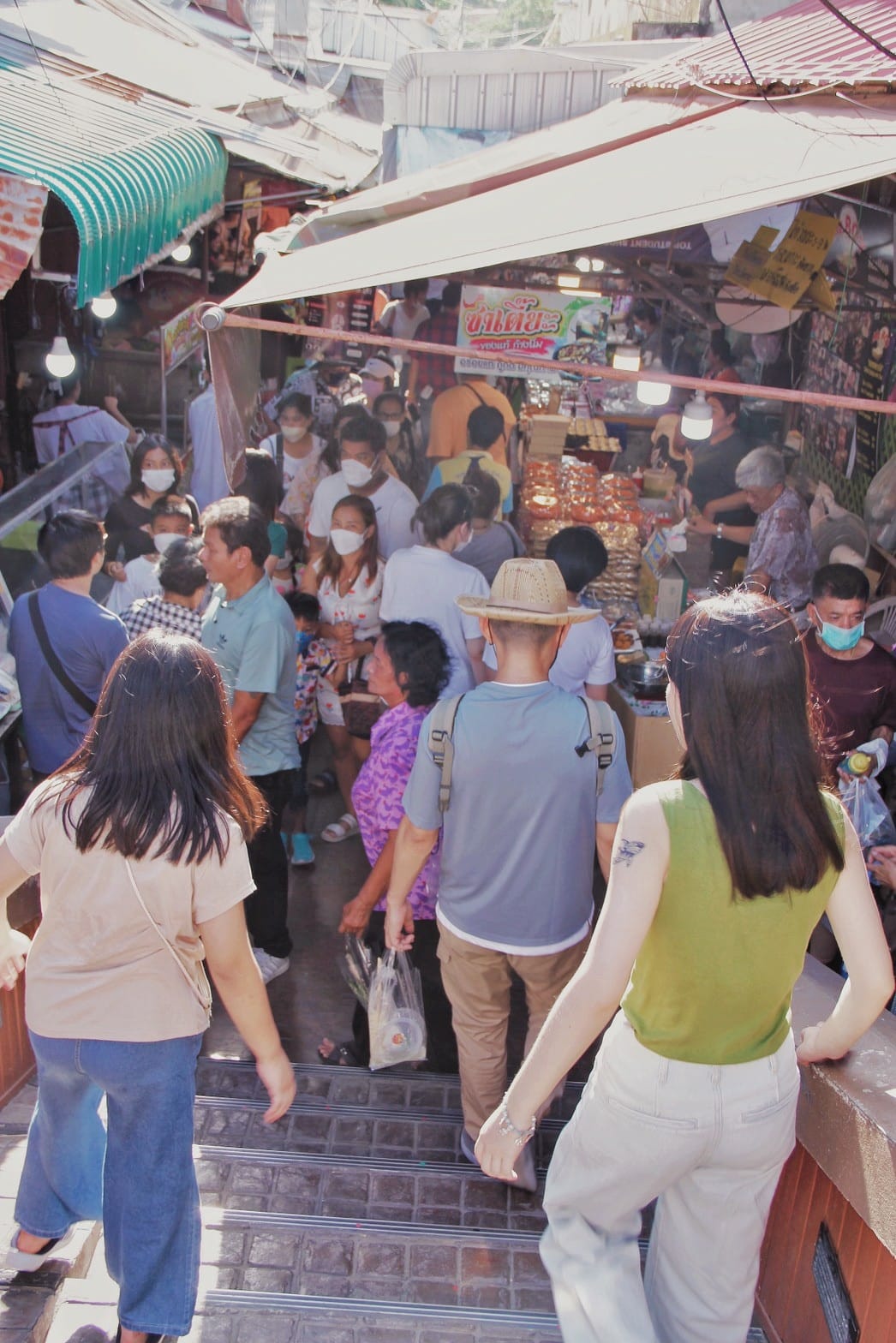泰國自由行安帕瓦水上市場Amphawa Floating Market (7).jpg 泰國自由行安帕瓦水上市場Amphawa Floating Market (7).jpg