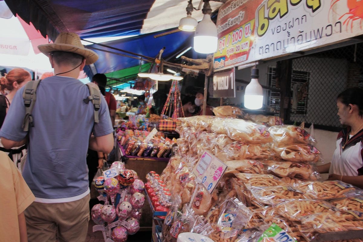 泰國自由行安帕瓦水上市場Amphawa Floating Market (9).jpg 泰國自由行安帕瓦水上市場Amphawa Floating Market (9).jpg