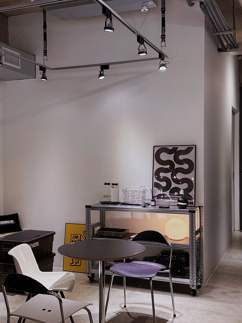 桃園巷弄咖啡館｜NEMNEM Coffee 潮流系咖啡廳，平日也要排隊的隱藏人氣店