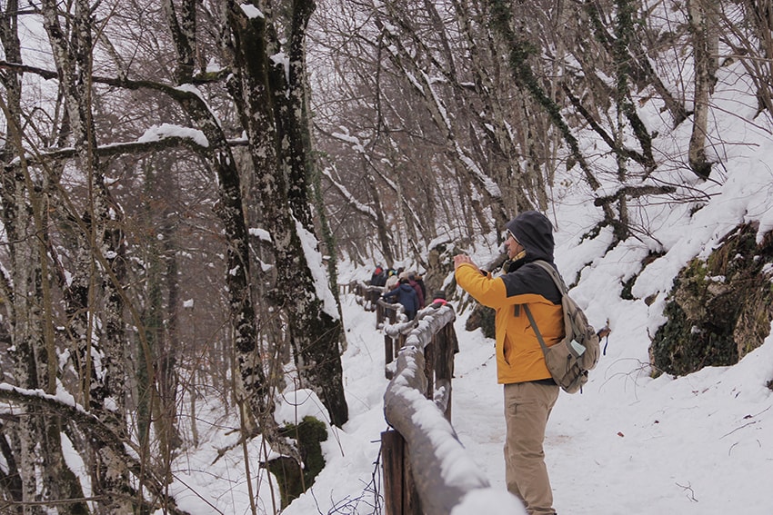 克羅埃西亞幾月最漂亮?冬季十六湖國家公園|雪地山林中的浪漫健行 - 第10張圖 克羅埃西亞幾月最漂亮?冬季十六湖國家公園|雪地山林中的浪漫健行