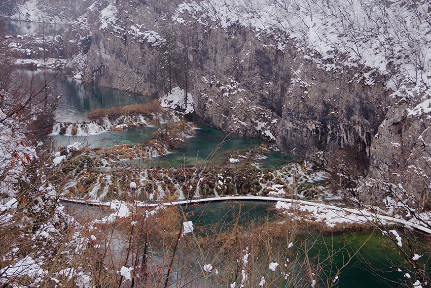 克羅埃西亞幾月最漂亮?冬季十六湖國家公園|雪地山林中的浪漫健行 - 第21張圖 克羅埃西亞幾月最漂亮?冬季十六湖國家公園|雪地山林中的浪漫健行