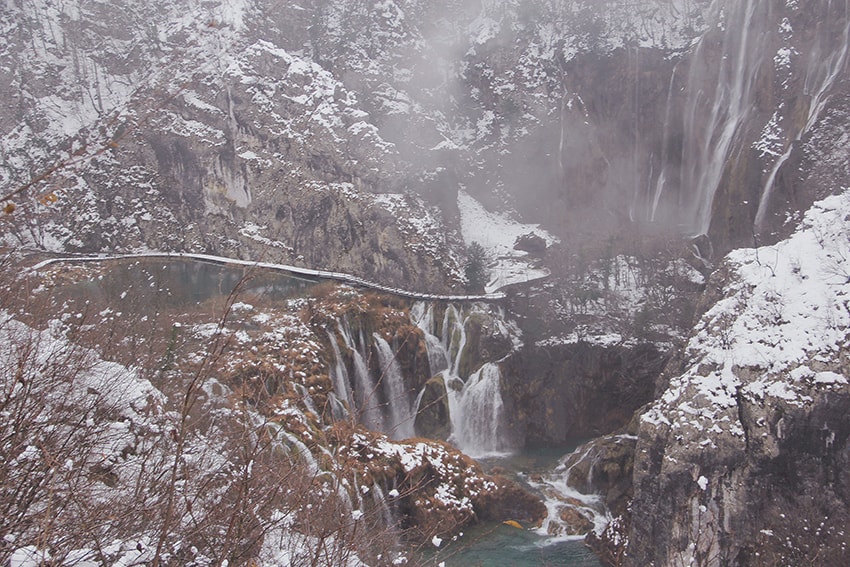 克羅埃西亞幾月最漂亮?冬季十六湖國家公園|雪地山林中的浪漫健行 - 第26張圖 克羅埃西亞幾月最漂亮?冬季十六湖國家公園|雪地山林中的浪漫健行